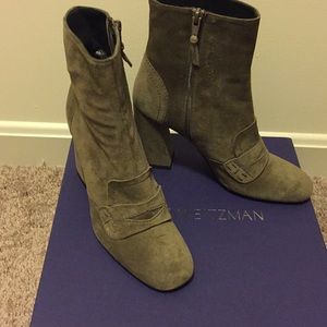 Stuart Weitzman Moxanne Boots 7M